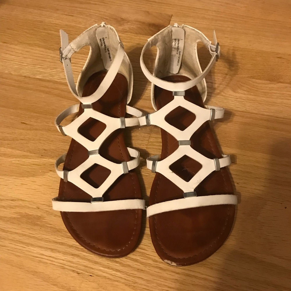 target brand sandals
